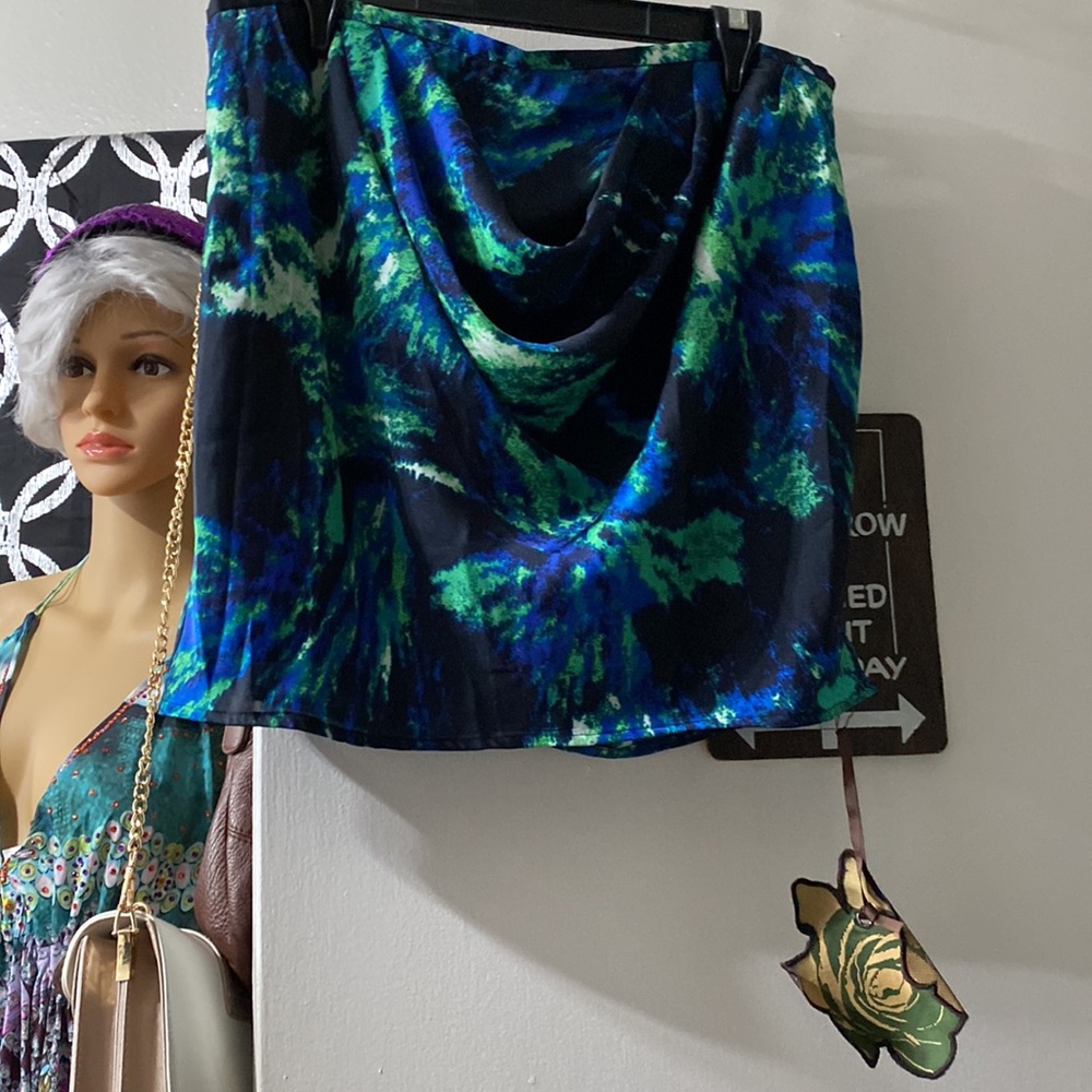 NWOT skirt size 13